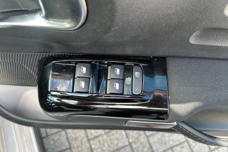  Citroen C3 1.2 Puretech Plus Hatchback 5dr Petrol Manual Euro 6 s/s 83 Ps