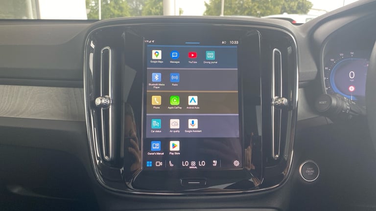 2024 Volvo XC40 2.0 B3P Ultra Dark 5dr Auto ESTATE PETROL Automatic