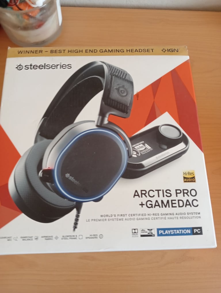 SteelSeries Arctis Pro + GameDAC Wired Gaming Headset - REDUCED -