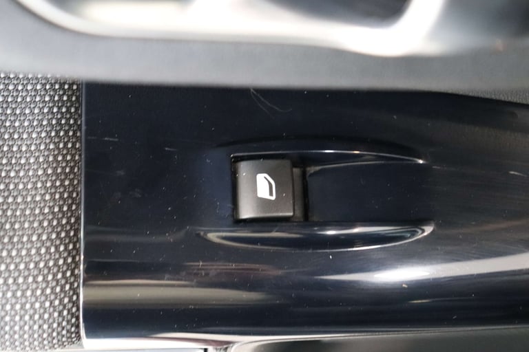 2016 Citroen C4 Cactus 1.6 C4 Cactus Flair Blue HDi  5dr SUV Diesel Manual