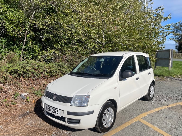 image for FIAT PANDA 1.2 ACTIVE 61 REG WHITE 5 DOOR MOT MARCH 7TH 2026 TAX £35 LOW INSURANCE 50+MPG
