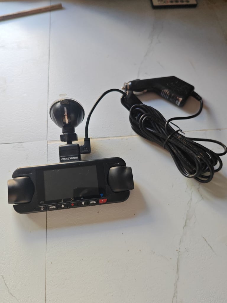 Nextbase dash cam duo