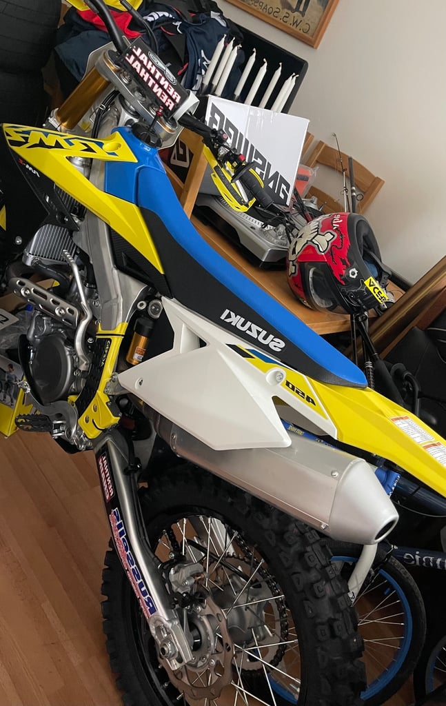 2x 2023 SUZUKI RMZ 450 WITH ZERO HOURS