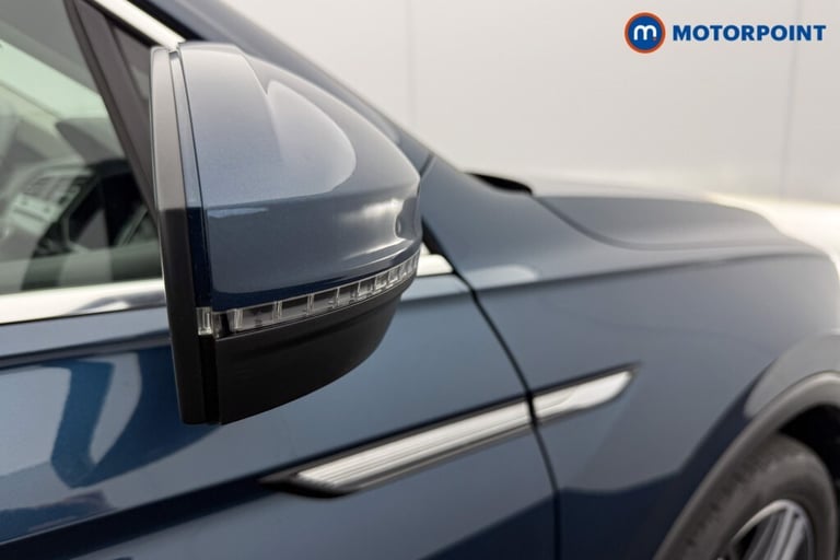 2021 Volkswagen Tiguan 1.5 TSI 150 Elegance 5dr DSG SUV Petrol Automatic