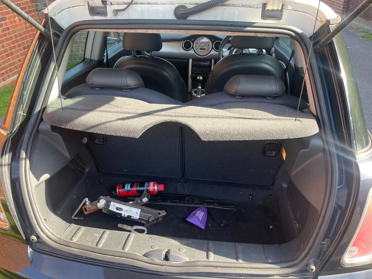 Mini, HATCHBACK, Hatchback, 2005, Manual, 1598 (cc), 3 doors