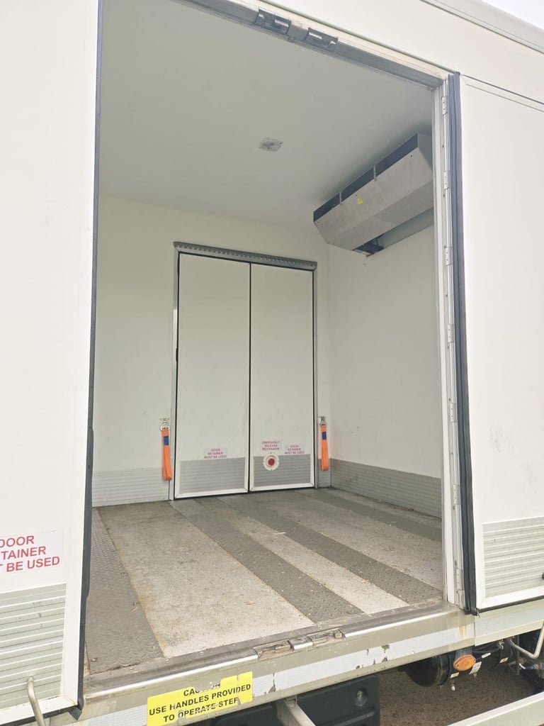 ISUZU FORWARD F135 240 13.5 TON FRIDGE / CURTAINSIDER, EURO 6, CARRIER SUPRA 550