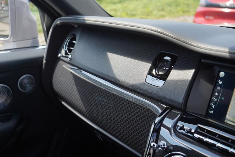 Rolls-Royce Cullinan 6.75 V12 Black Badge Auto 4WD Euro 6 5dr