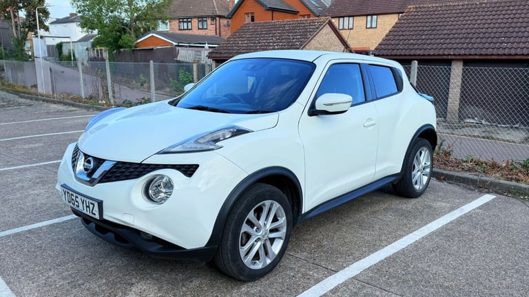 Nissan, JUKE, Hatchback, 2015, Manual, 1461 (cc), 5 doors