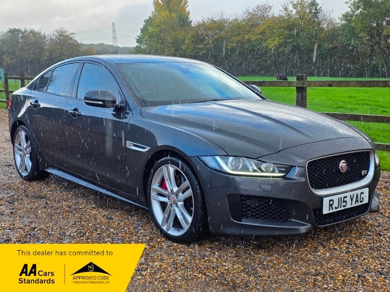 Jaguar XE S