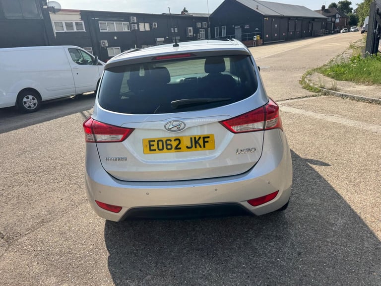 2012 Hyundai Ix20 1.6 Style Auto Euro 5 5dr MPV Petrol Automatic