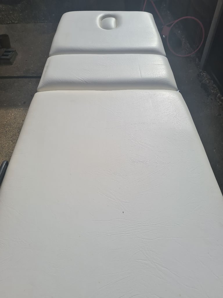 Portable massage table