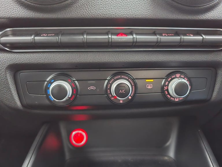 2016 Audi A3 2.0 TDI SE Technik Sportback Euro 6 (s/s) 5dr Hatchback Diesel Manual