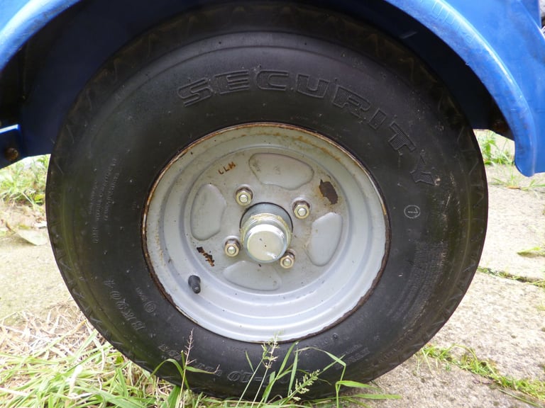 SNIPE JETSKI ROLLER TRAILER,BOAT/RIB/DINGHY/SEADOO/WAVERUNNER/PWC./JET SKI.