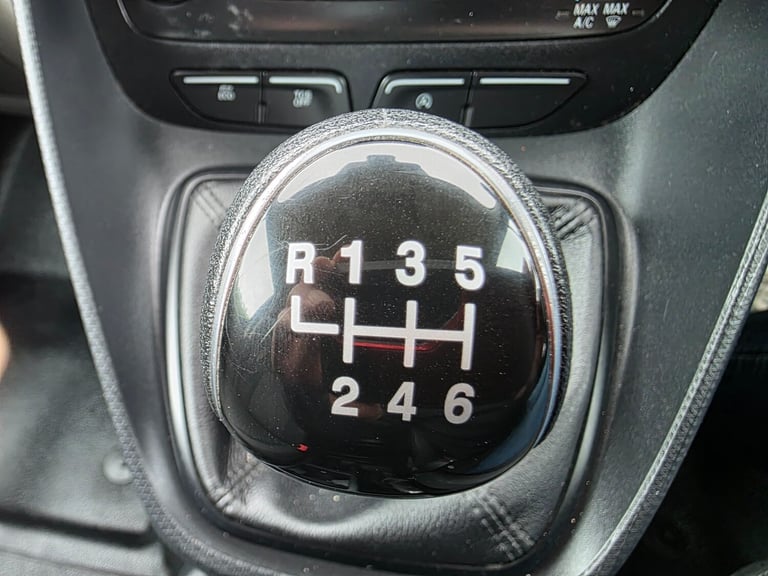 2018 Ford Transit Custom 2.0 TDCi 105ps Low Roof Van PANEL VAN Diesel Manual