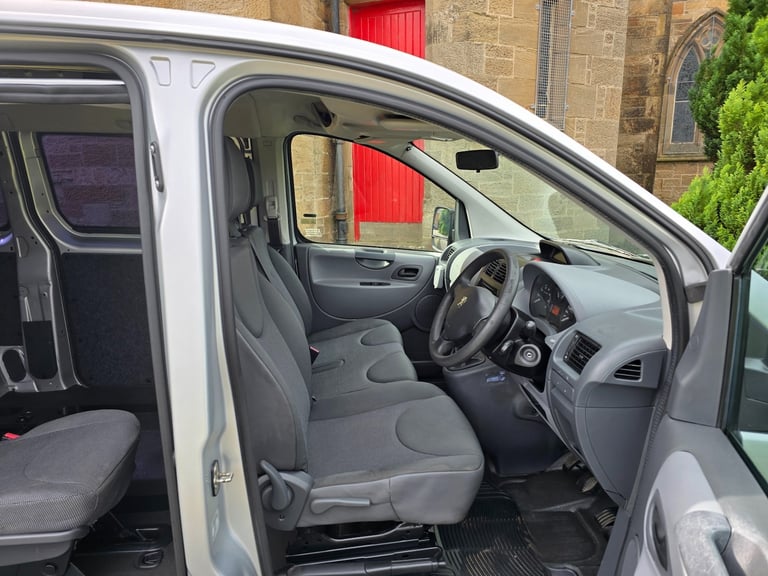 2012 Peugeot Expert Tepee 1.6 HDi L2 Comfort = Wheelchair Accessible Vehicle / Wav MPV Diesel Manual