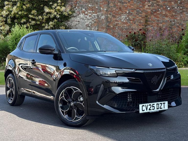 2025 Alfa Romeo Junior 1.2 Turbo Ibrida 5dr Auto Automatic Hatchback Petrol Automatic