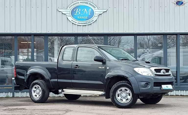 TOYOTA HILUX 2.5 D-4D HL2 Black Manual Diesel 2011