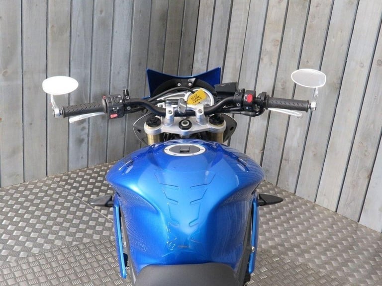 2013 13 TRIUMPH STREET TRIPLE 675 675 NAKED PETROL MANUAL O RING (106 PS)