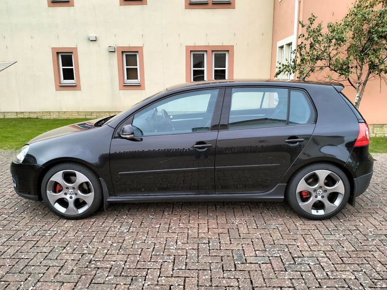 Volkswagen, GOLF, Hatchback, 2005, Manual, 1984 (cc), 5 doors