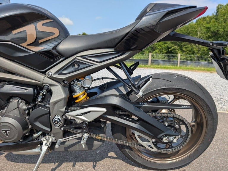 2022 TRIUMPH STREET TRIPLE 765 RS