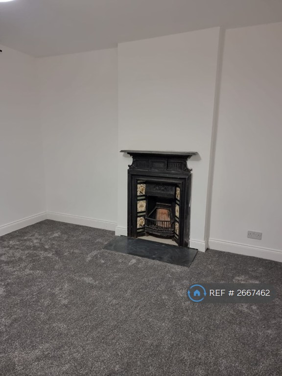 4 bedroom house in Maxted Road, London, SE15 (4 bed) (#2667462)