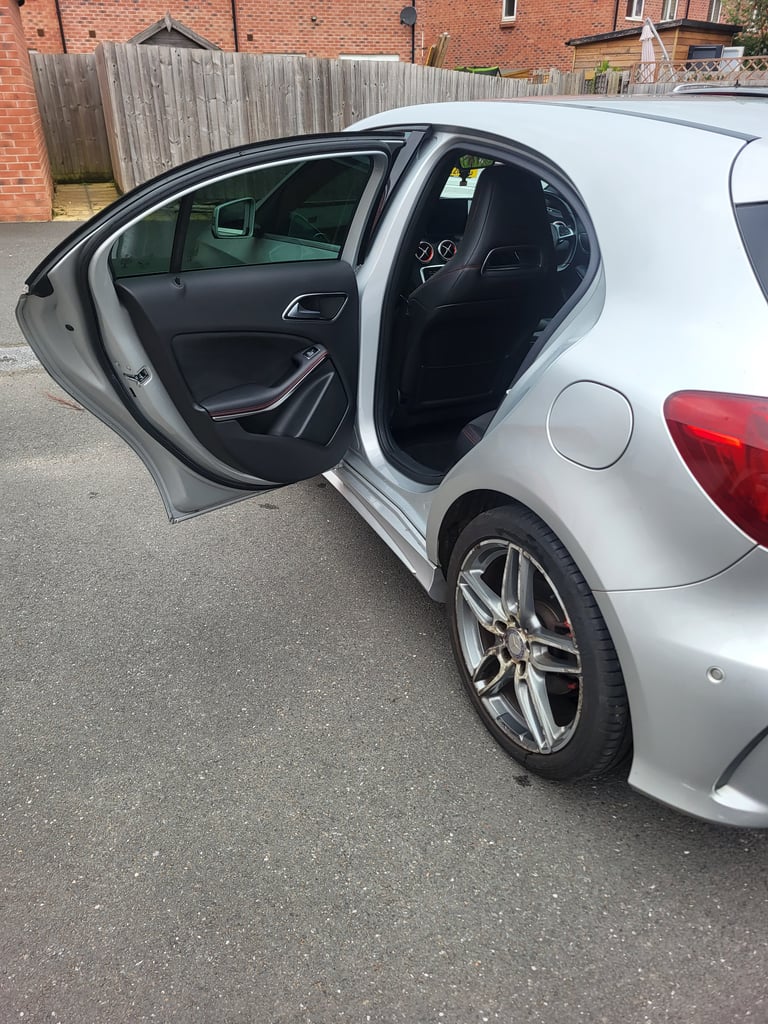 Mercedes-Benz, A CLASS, Hatchback, 2016, Semi-Auto, 1595 (cc), 5 doors