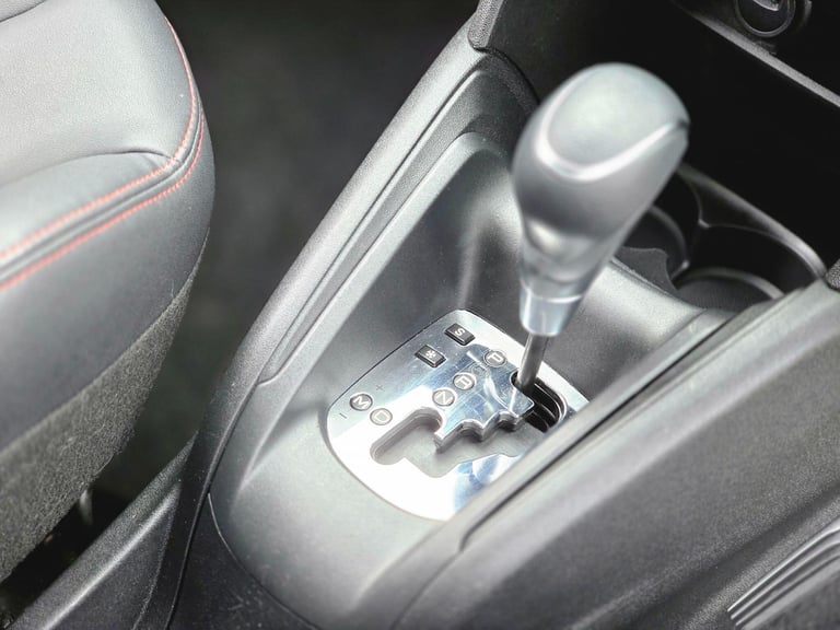 2019 Peugeot 208 1.2 PureTech GPF GT Line EAT Euro 6 (s/s) 5dr HATCHBACK Petrol Automatic
