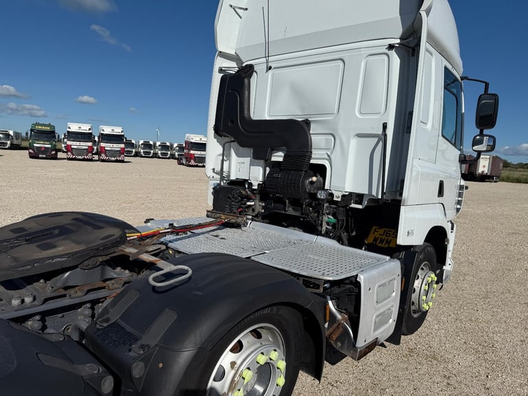 2019 DAF CF 480 6X2 TRACTOR UNIT 