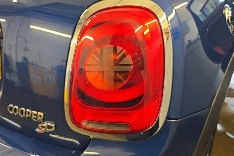 2016 MINI Hatch 2.0 Cooper S D 5dr Auto HATCHBACK DIESEL Automatic