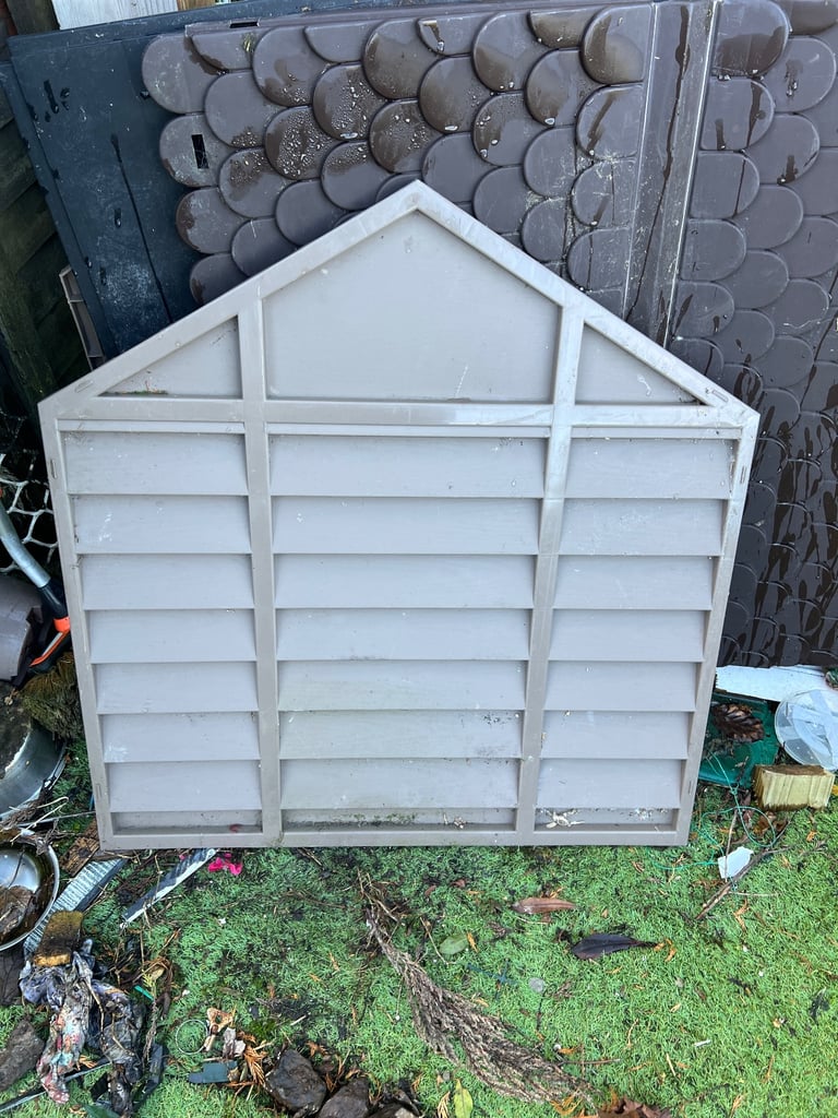 2 pvc dog kennels , clip together sections , see details. 