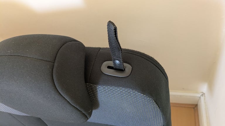 Nissan NV200 combi 2016 middle row of seats