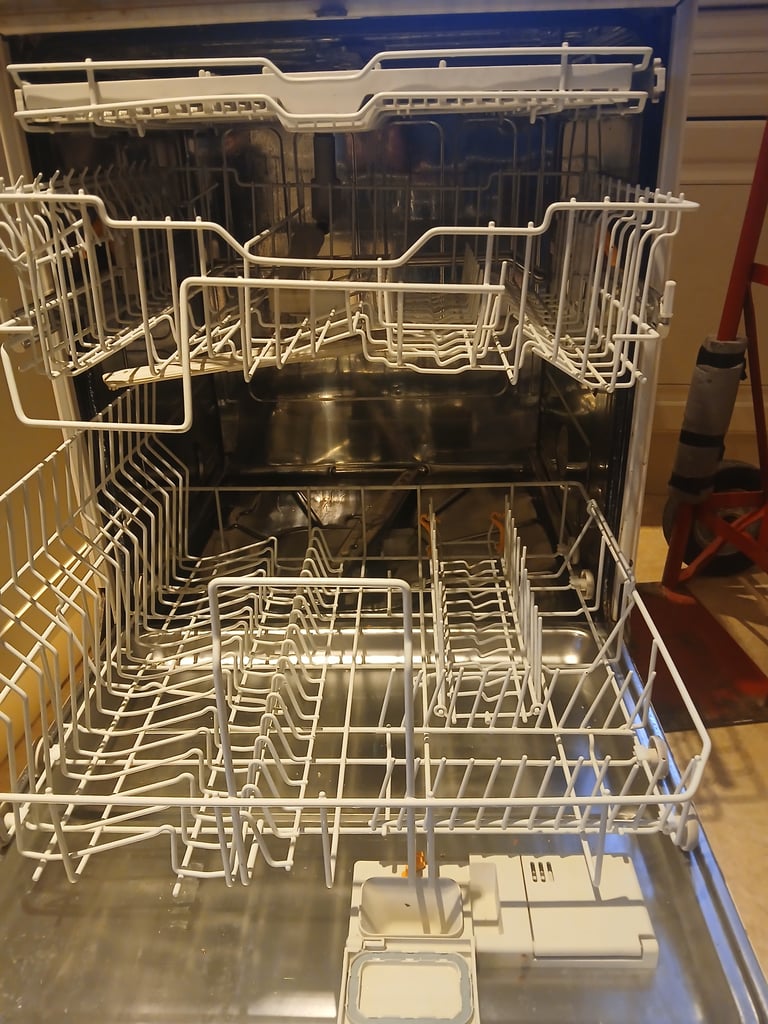 Miele full size dishwasher 