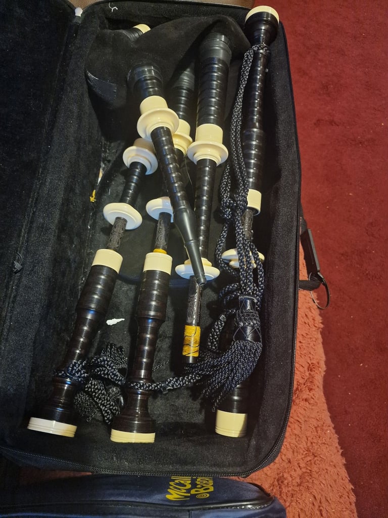 image for Bagpipes.  Hardie Heritage set