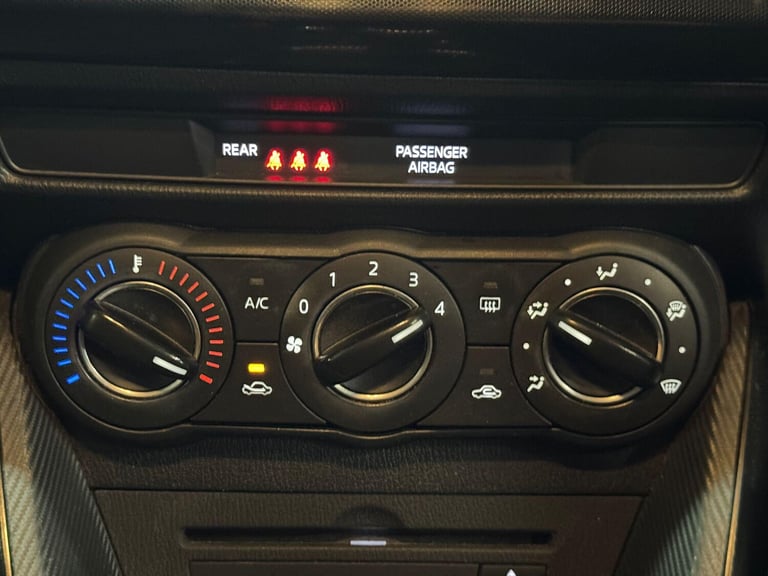 2015 Mazda Mazda2 1.5 SKYACTIV-G Sports Launch Edition Euro 6 (s/s) 5dr HATCHBACK Petrol Manual