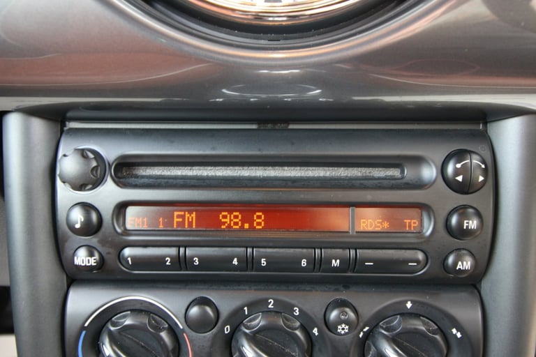 2008 MINI Convertible 1.6 Cooper Sidewalk 2dr CONVERTIBLE Petrol Manual