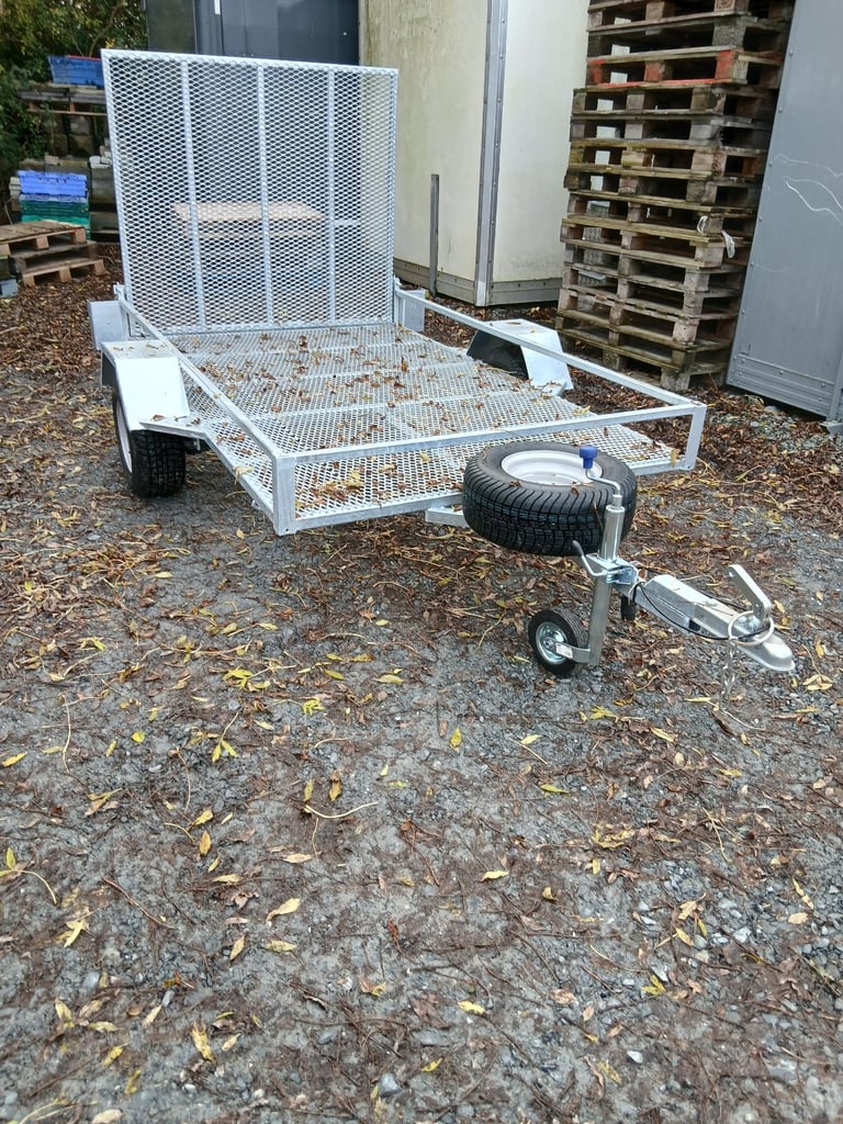 image for Brand new 8ft X 5ft car trailer on leaf springs 