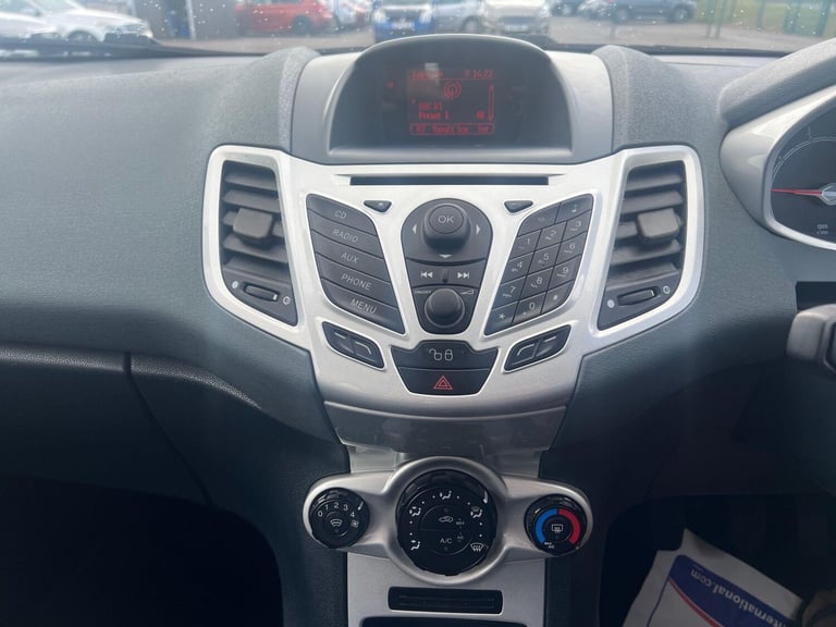 2011 Ford Fiesta 1.4 Zetec 5dr HATCHBACK Petrol Manual