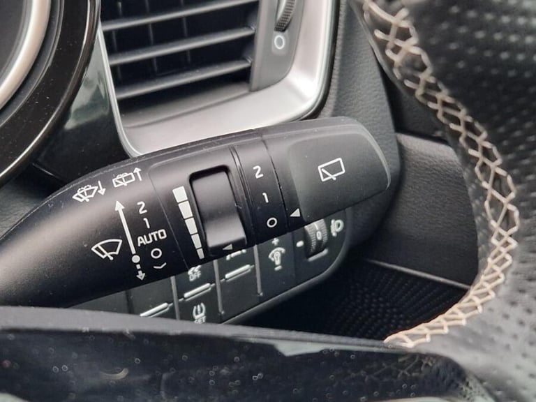 2025 Kia XCeed 1.5T GDi ISG 138 GT-Line 5dr HATCHBACK PETROL Manual