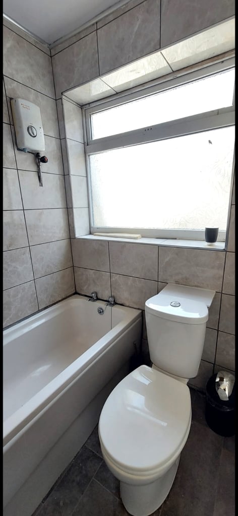 Spacious & Cosy Double Room for Rent - TS3 6JD