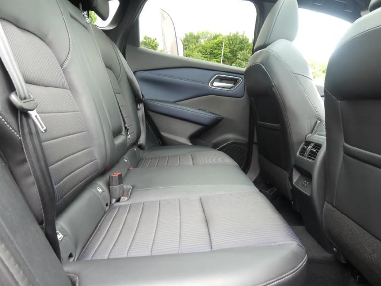 2022 Nissan Qashqai 1.3 DiG-T MH 158 Tekna 5dr Xtronic HATCHBACK PETROL Automatic