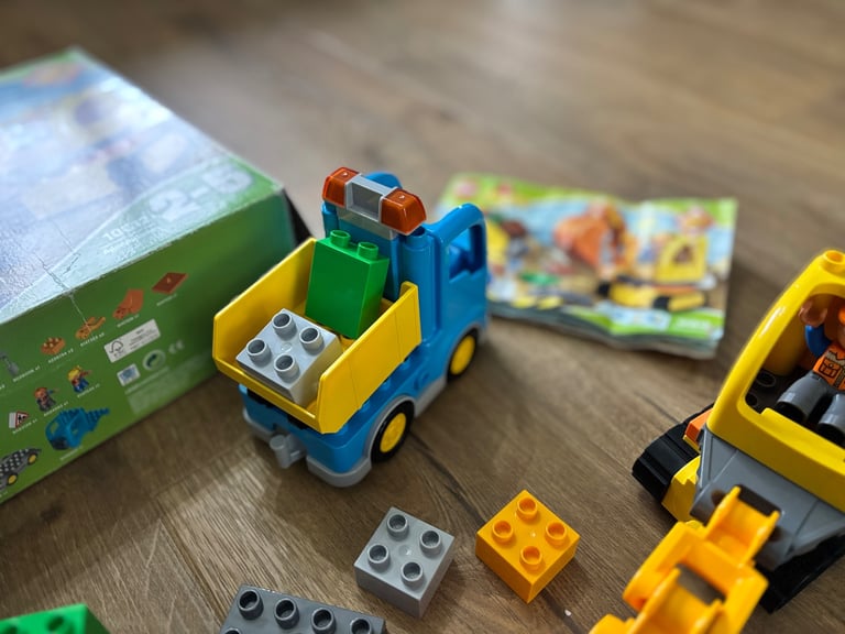 Lego duplo set 10813 digger construction site 