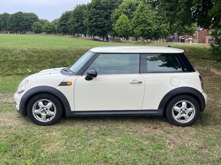 2008 MINI Hatch 1.4 One 3dr Auto HATCHBACK Petrol Automatic