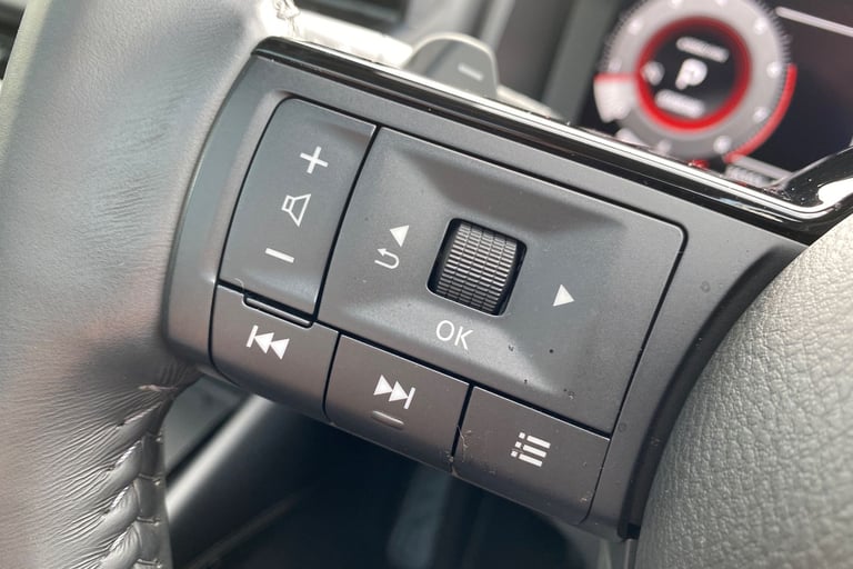 2021 Nissan Qashqai 97137 Hatchback Petrol Automatic