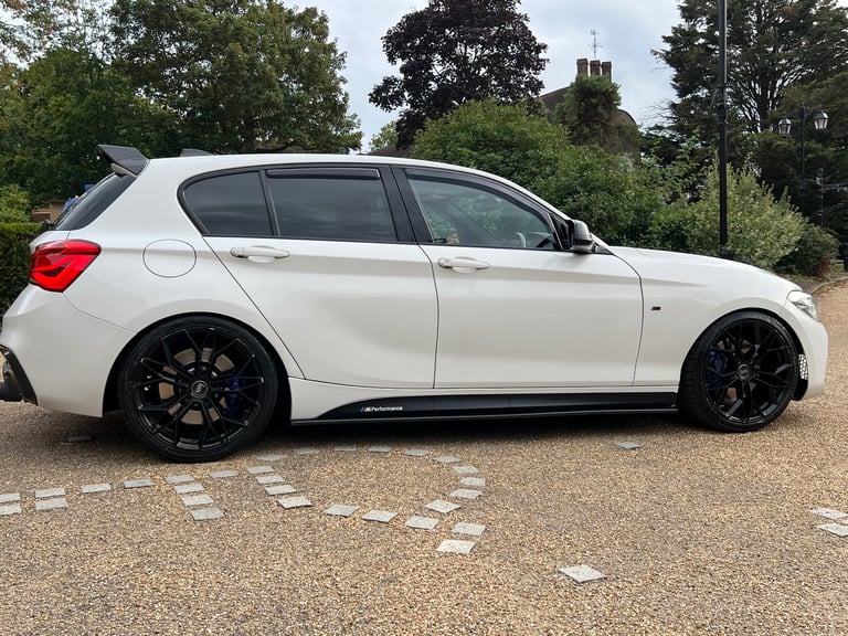 BMW, 1 SERIES, Hatchback, 2017, Semi-Auto, 2998 (cc), 5 doors