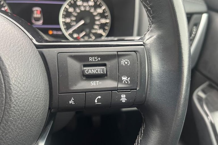 2021 Nissan Qashqai 1.3 DiG-T MH Acenta Premium 5dr Manual Hatchback Petrol Manual