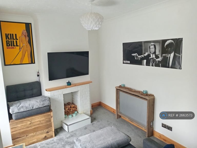 1 bedroom in Seaview Terrace, Queenborough, ME11 (#2663573)