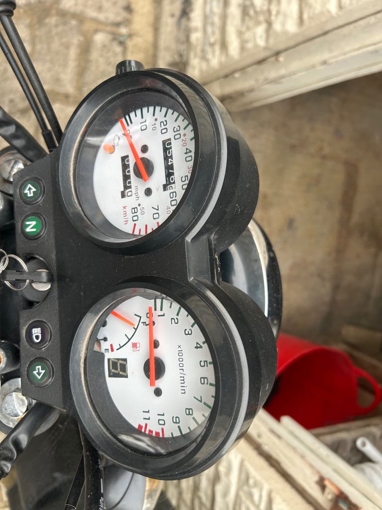 Lexmoto, HUNTER, 2019, 49 (cc)