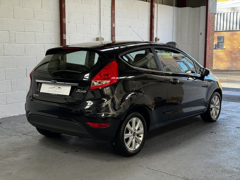 2009 Ford Fiesta 1.2L Zetec 82 Hatchback 3dr Petrol Manual Euro 4 (81 bhp) Hatchback Petrol Manual