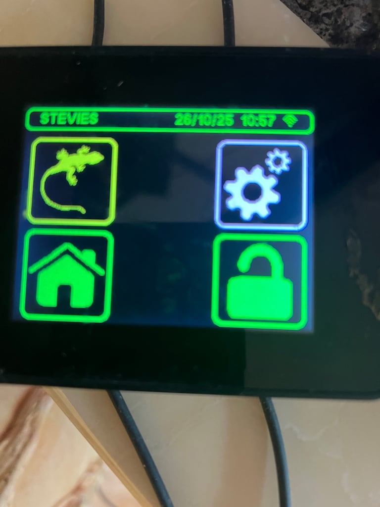 image for Microclimate 2 connect thermostat and accessories 