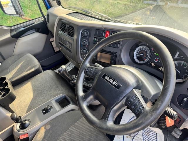 2014 14 DAF LF 210 Euro 6 high roof double sleeper 22ft box tie rails